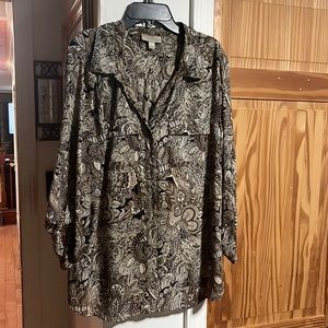 Dress barn long sleeve top